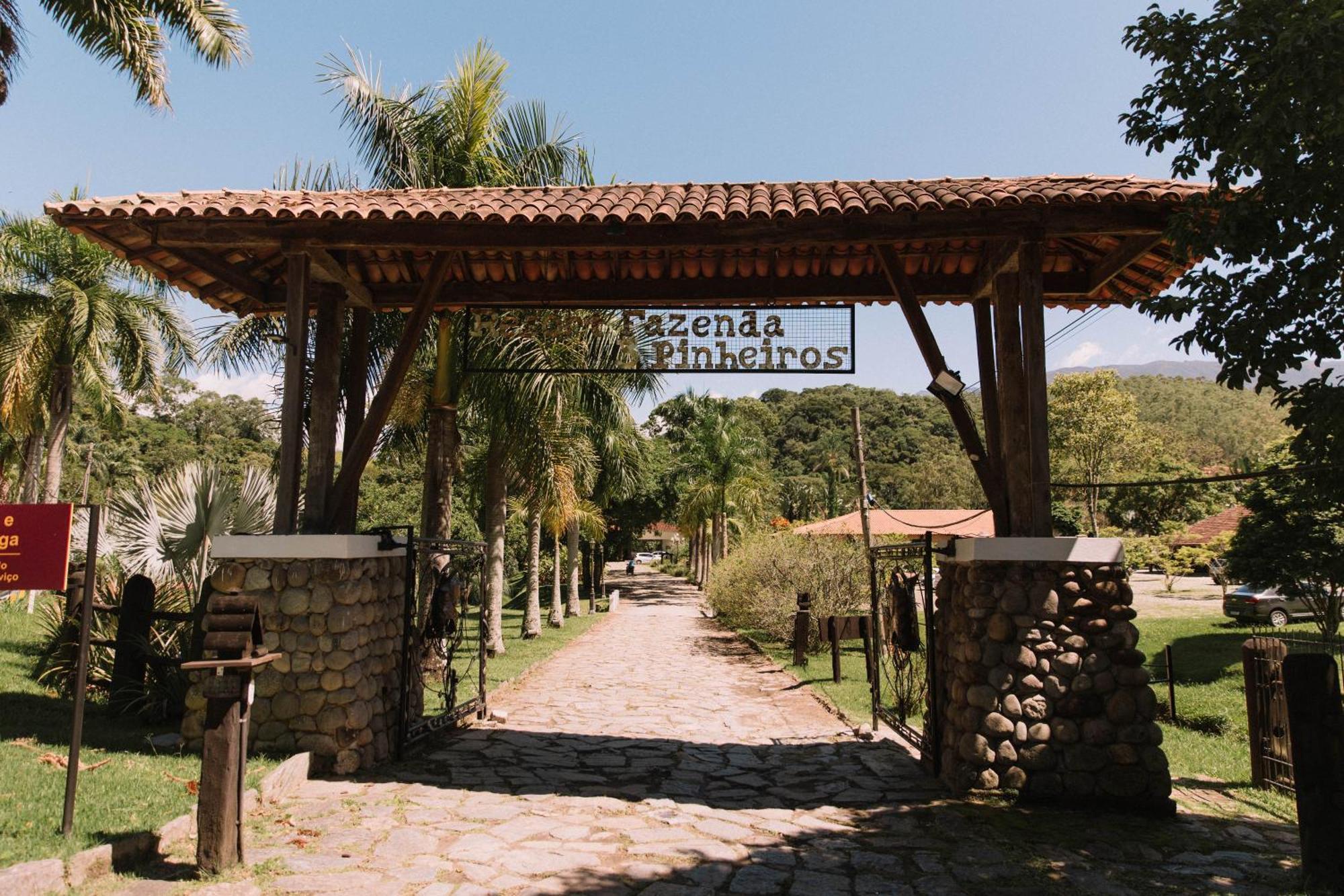 Resort Fazenda 3 Pinheiros Engenheiro Passos Luaran gambar